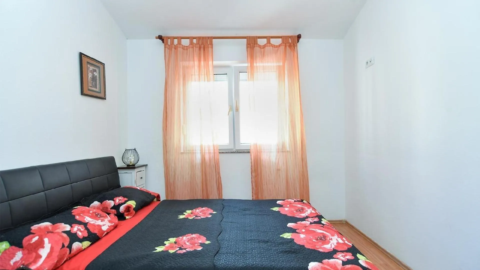 Apartment Ferienwohnung Fuer 3 Personen Ca 35 Qm In Pula, Istrien Istrische Riviera Croatia